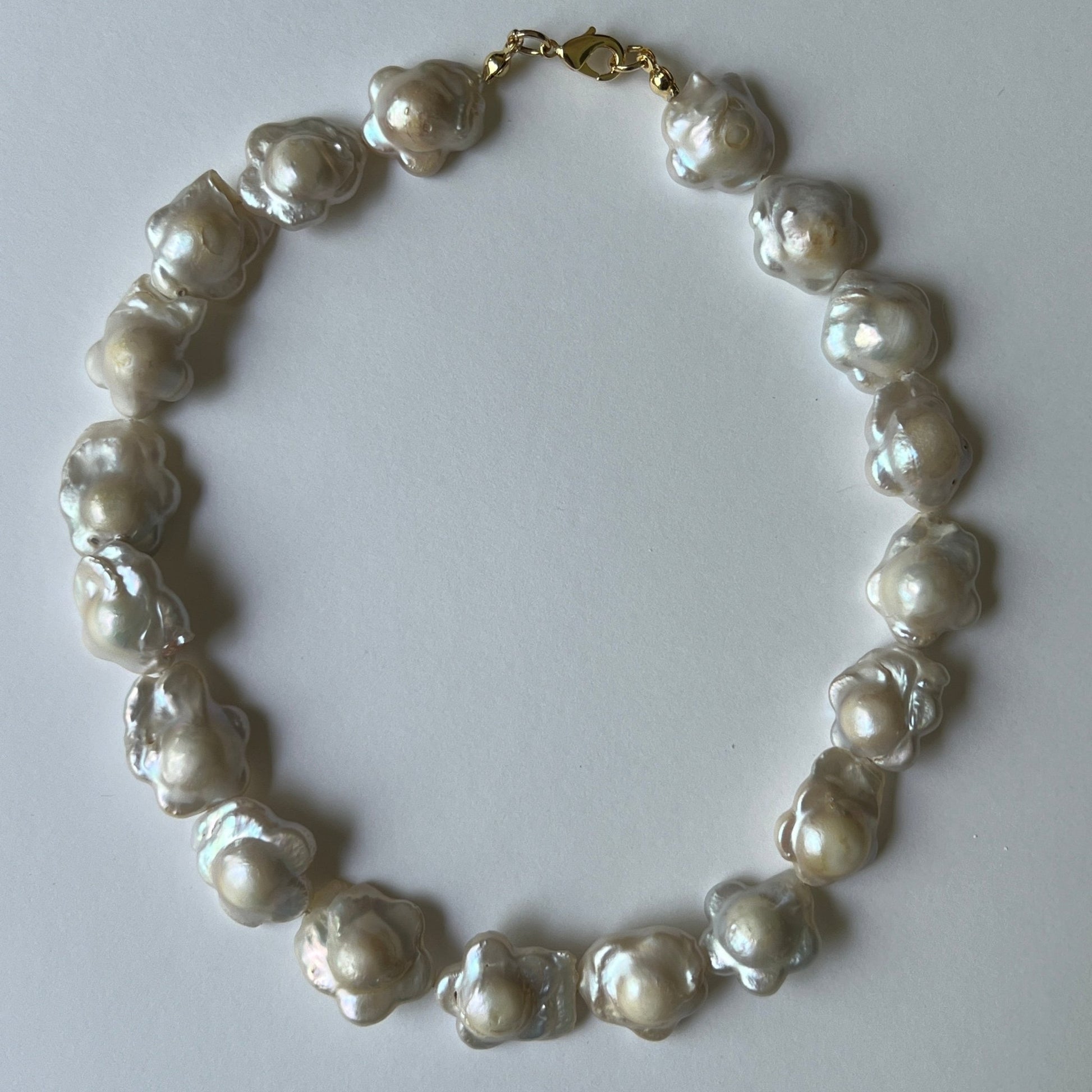 Flora Pearl Necklace - Club Paradiso - Necklace - 